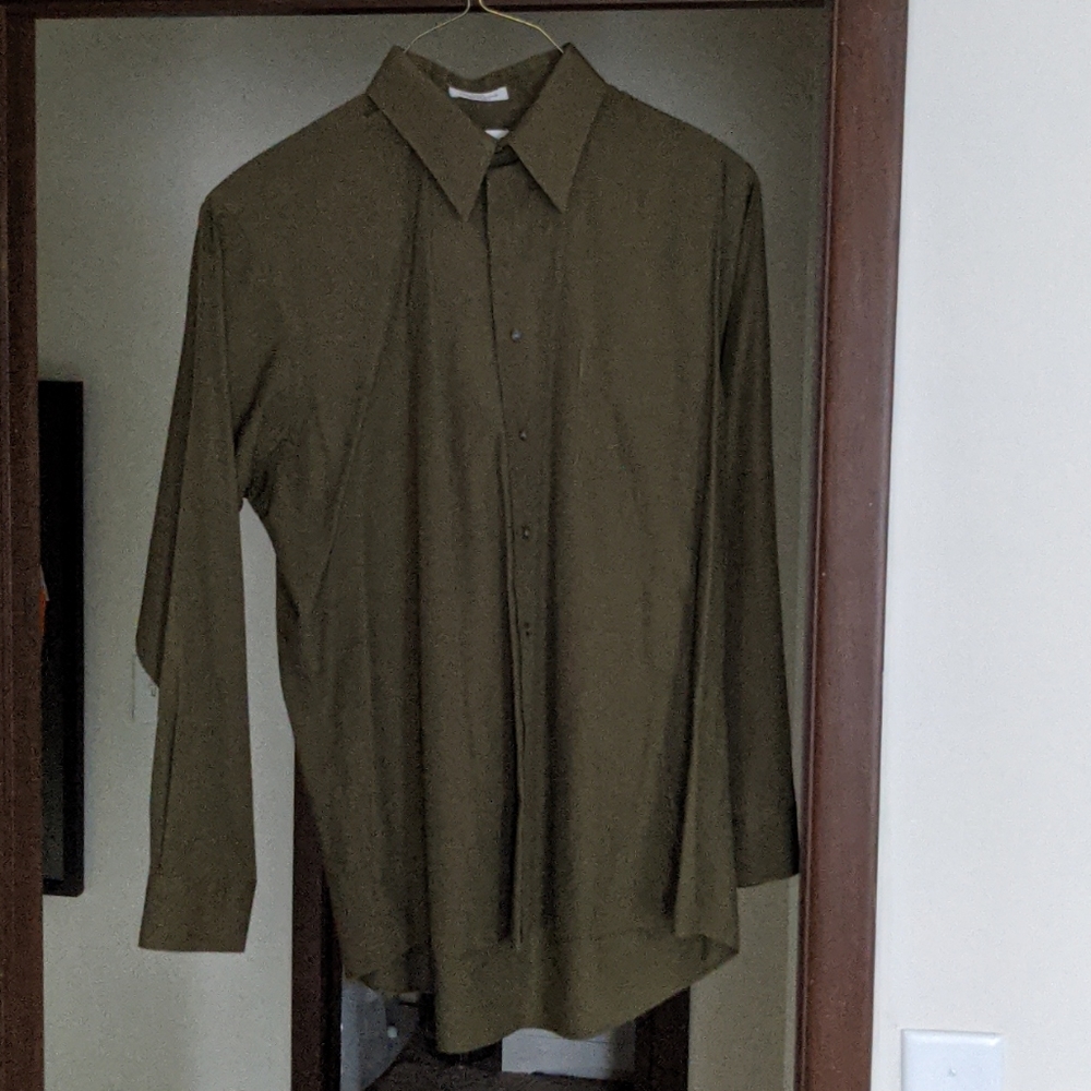 Van Heusen dress shirt shirt